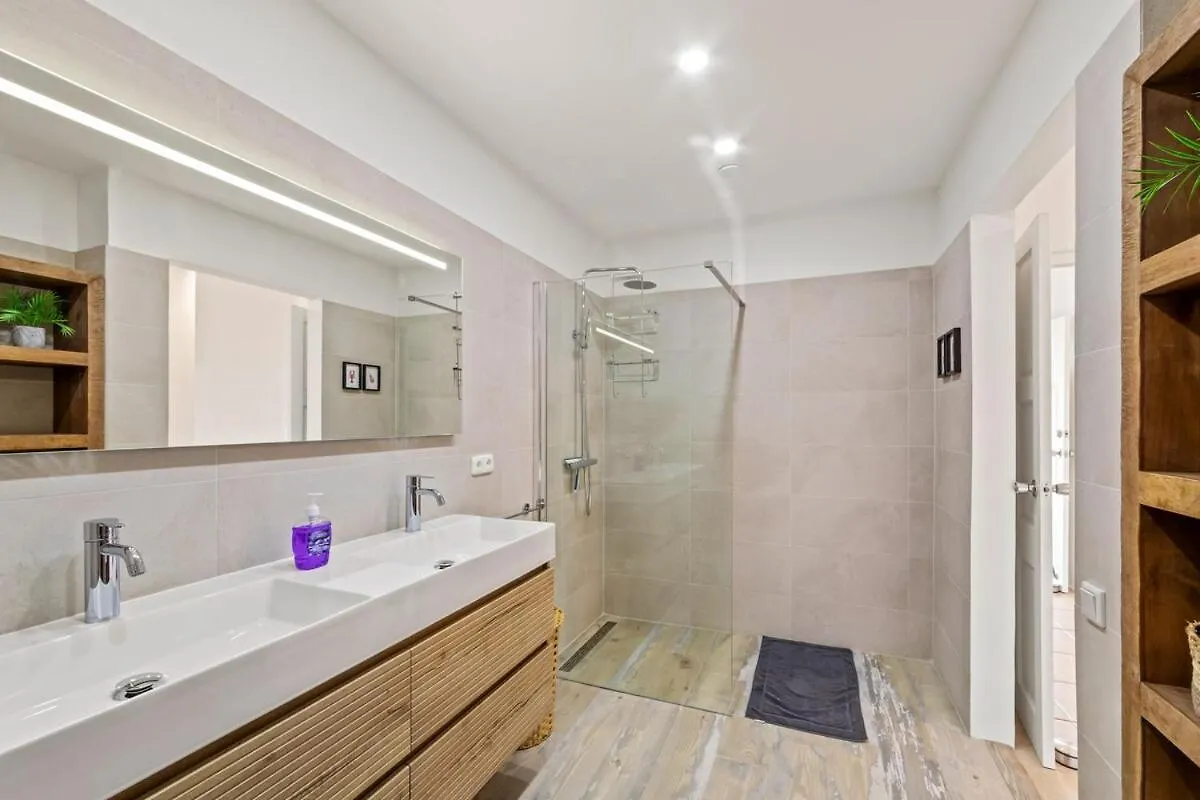 Daire Spanish Keys Penthouse Jan Thiel